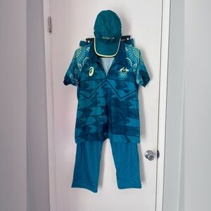 Raygun - Australian Break Dancer Costume - Women’s Medium